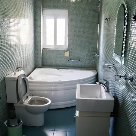 Sunshine Pensionat Dhërmi