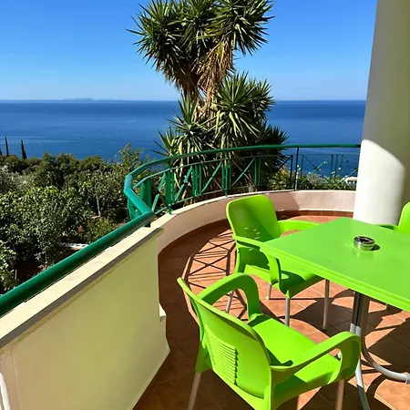 Sunshine Pensionat 3*