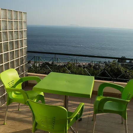 Sunshine 3* Dhermi
