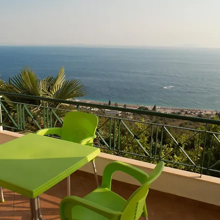 Guest house Sunshine Dhermi
