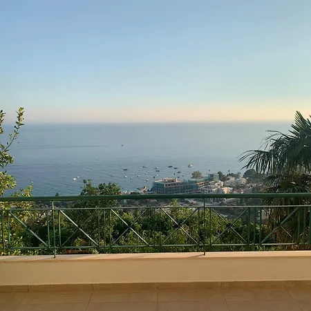 Sunshine Guest house Dhermi
