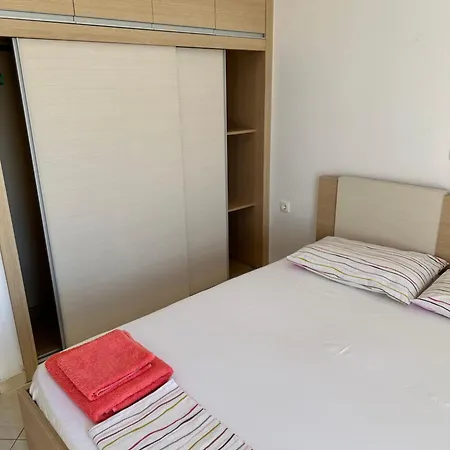 Guest house Sunshine Dhermi