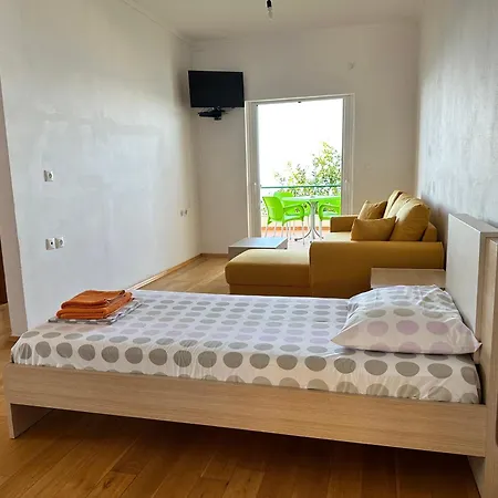 Sunshine Guest house 3*